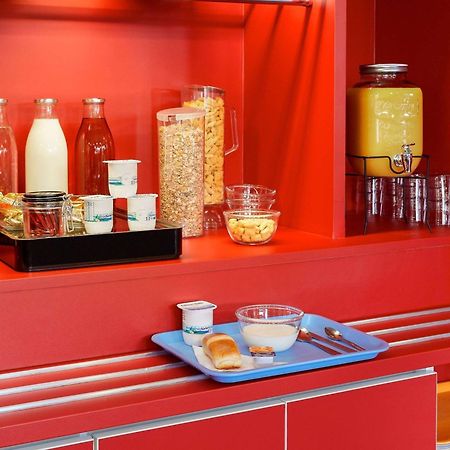 Hotelf1 Avignon Centre Courtine Gare Tgv Ngoại thất bức ảnh