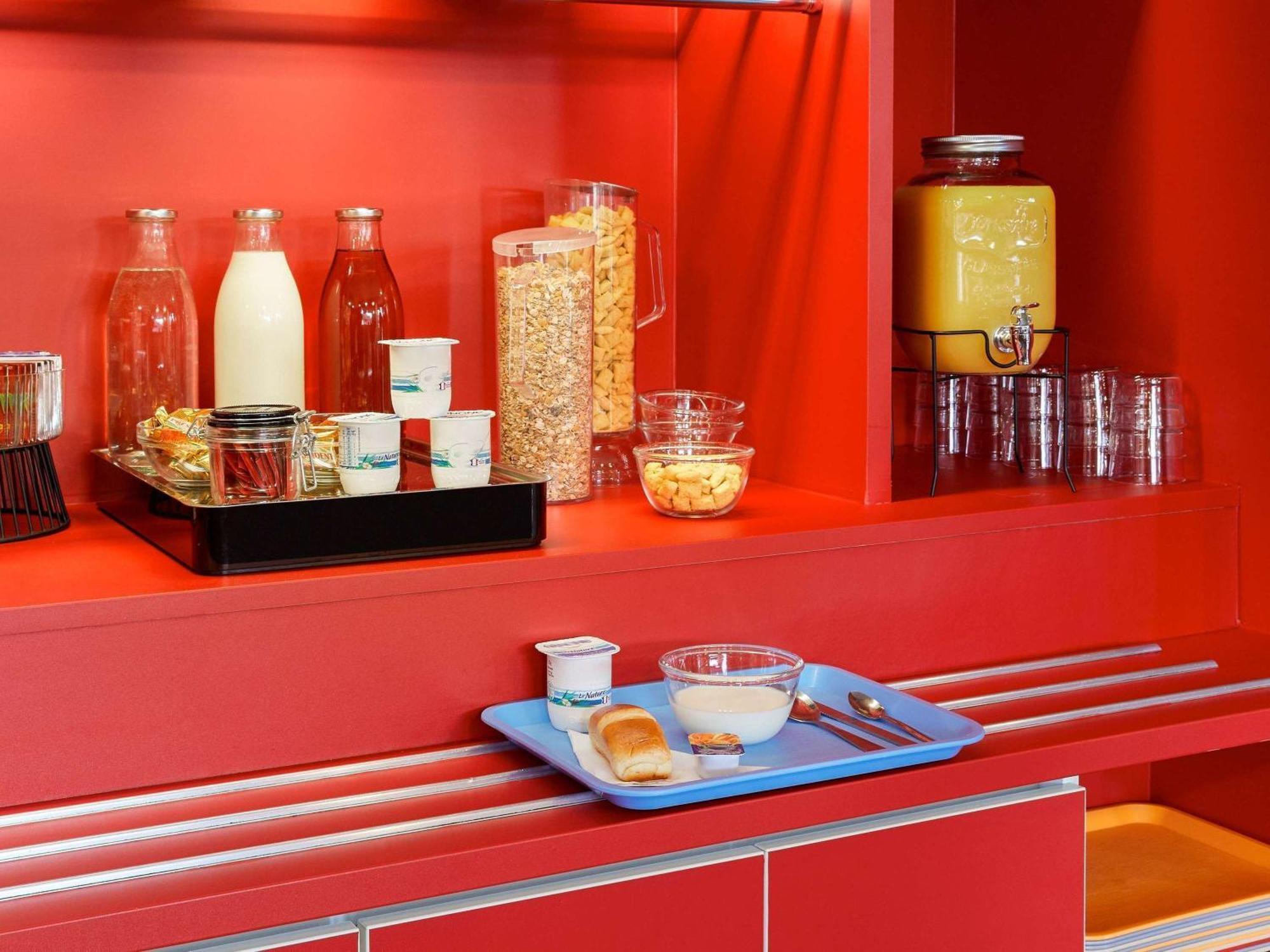 Hotelf1 Avignon Centre Courtine Gare Tgv Ngoại thất bức ảnh