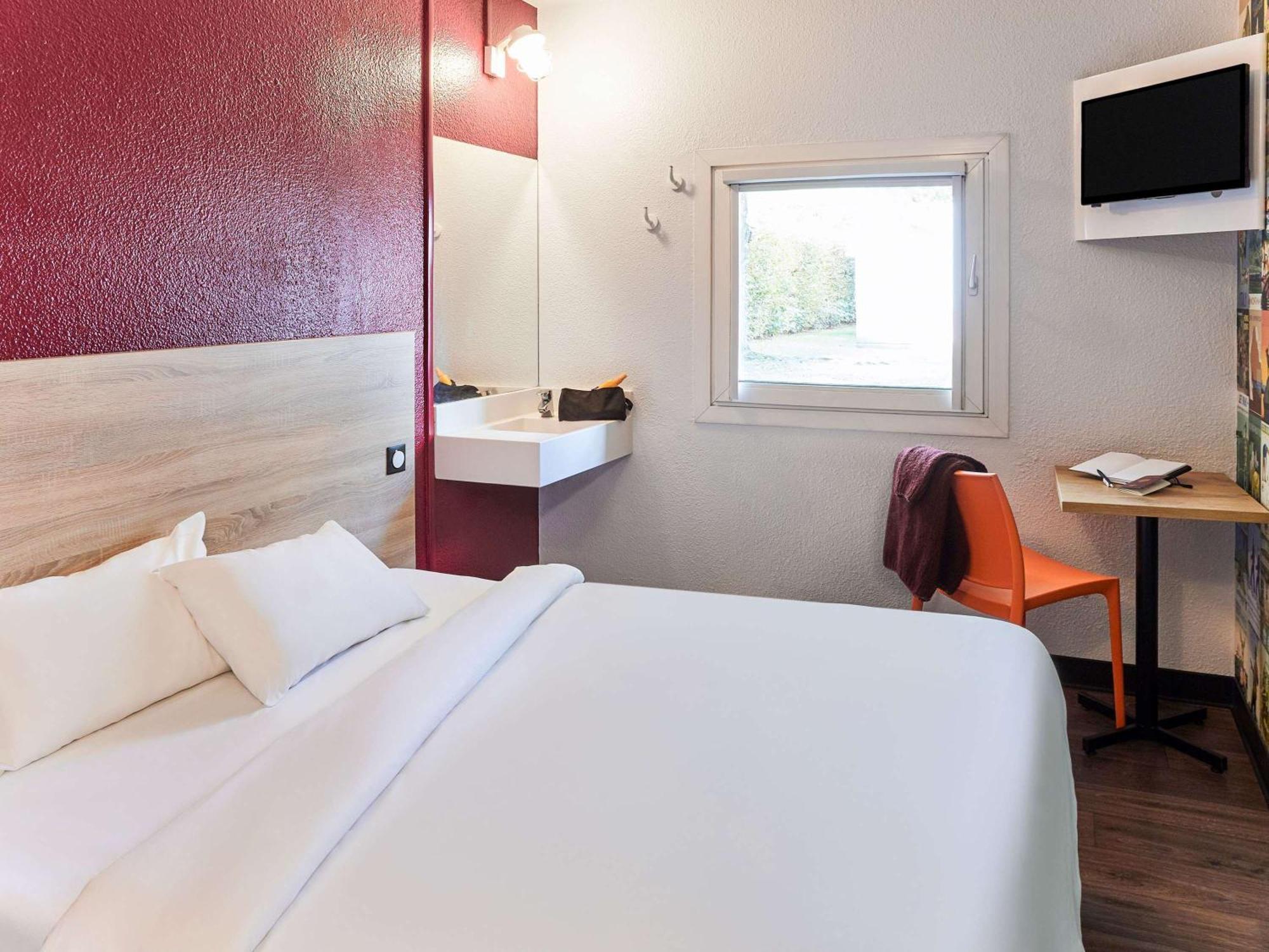 Hotelf1 Avignon Centre Courtine Gare Tgv Ngoại thất bức ảnh
