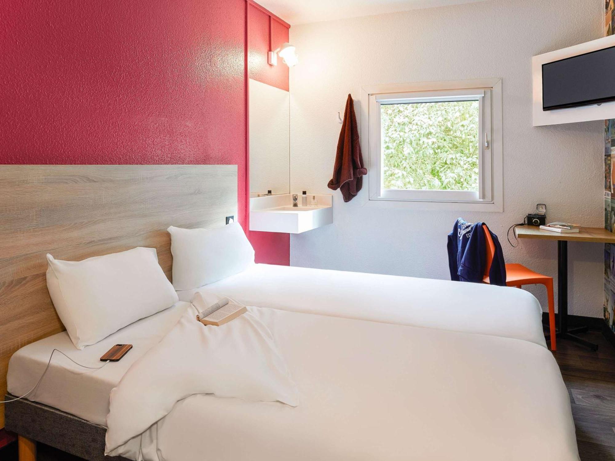 Hotelf1 Avignon Centre Courtine Gare Tgv Ngoại thất bức ảnh